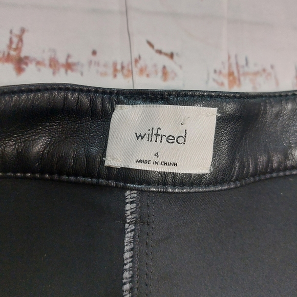 Wilfred vegan leather high rise straight leg pants - Picture 7 of 7